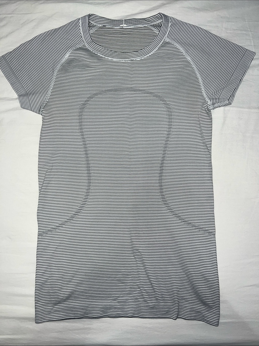 Lululemon Swiftly Tech Short Sleeve Shirt (Hip Length)